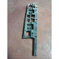 DXF500031LH / 5H3217861BA LAND ROVER TAMPON BRAKETİ 4İ23