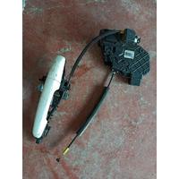 EJ3A21813CC / LR091358 / EJ32203A29CC EVOQUE KAPI KOLU - KİLİDİ