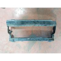 FPLA8C464A / LR084885 LAND ROVER ÖN PANEL PARÇASI 4İ6