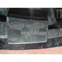 JK5216F072AA / LR098693 LAND ROVER TAMPON BRAKETİ 4H12