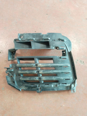 JK52R7081BB / LR098725 RANGE ROVER VOGUE L405 SAĞ TAMPON IZGARA