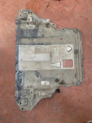 JX6B6B629 FORD FOCUS MK4 MOTOR ALT MUHAFAZA | MOTOLAND