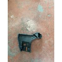 K8D215B241AA / LR114859 RR EVOQUE L551 ARKA TAMPON BRAKETİ