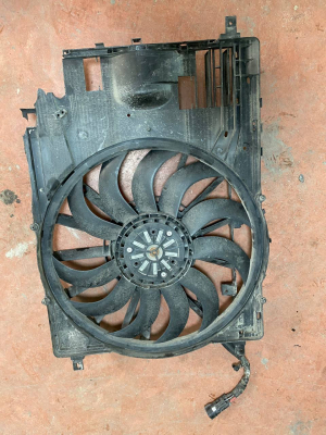 K8D28C607DF / LR117684 LAND ROVER DİSCOVERY SPORT FAN | MOTOLAND
