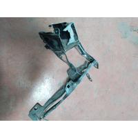 KA98854080305 BMW 1 SERİSİ F20 FAR BRAKETİ | MOTOLAND 4G21
