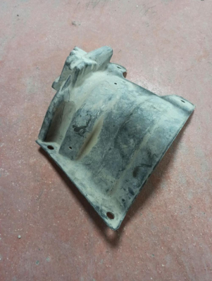 KRN500052 / 5H2216049EA LAND ROVER MOTOR MOTOR ALT KORUMA 4H13
