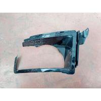 L8B2-13C025-B / L8B213C025B LR DEFENDER SİS FARI ÇERÇEVESİ