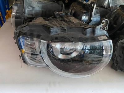 L8B213W029HG LAND ROVER DEFENDER SAĞ LED MATRİX FAR | MOTOLAND