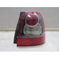 LR001588 / 6H5213404BA LAND ROVER FREELANDER II SAĞ ARKA FAR 4E3