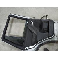 LR001613 / 6H5224631AE LAND ROVER FREELANDER L359 SAĞ ARKA KAPI
