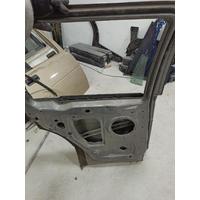 LR001613 / 6H5224631AE LAND ROVER FREELANDER L359 SOL ARKA KAPI