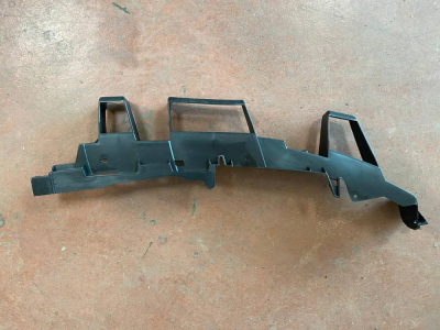 LR013866 / RAH3217752BA RANGE ROVER SPORT L320 TAMPON SAĞ BRAKETİ | MOTOLAND