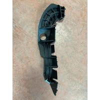 LR015104 / AH323382BA RANGE ROVER SPORT L320 ÖN TAMPON SOL BRAKETİ | MOTOLAND