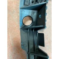LR015104 / AH323382BA RANGE ROVER SPORT L320 ÖN TAMPON SOL BRAKETİ | MOTOLAND