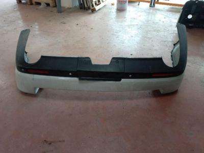 LR015112 / AH3217A958 LR RANGE ROVER SPORT 2010-2013 ARKA TAMPON
