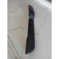 LR015130 / AH3217F812BA RANGE ROVER SPORT ÖN TAMPON TRIM 4B10