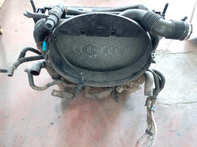 LR015561 / AH328005BA 3.0 RANGE ROVER SPORT RADYATÖR SETİ 4J22