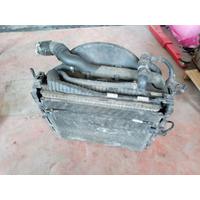 LR015561 / AH328005BA 3.0 RANGE ROVER SPORT RADYATÖR SETİ 4J22