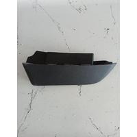 LR020485 / AH4217F018AA RANGE ROVER L322 ÖN TAMPON TRIM 4B10