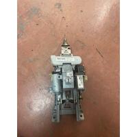 LR033642 / CPLA3C529AC RANGE ROVER L405 DİREKSİYON KOLON KİLİDİ