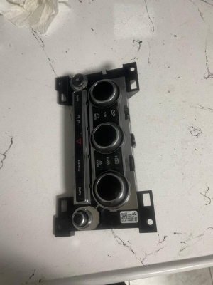 LR033922 / CPLA18A802 RANGE ROVER L405 KLİMA KONTROL PANELİ
