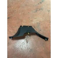 LR035826 / CPLA31057 RANGE ROVER L405 ALT İÇ DİREK KAPLAMASI