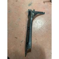 LR036737 / CK5244248AC RANGE ROVER L405 BAGAJ TRİM PARÇASI