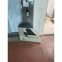 LR036897 / CK52238A05 RANGE ROVER L405 İÇ KAPI PANELİ DÖŞEMESİ