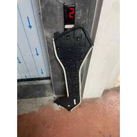 LR037361 / CK52045M10 RANGE ROVER L405 PANEL DÖŞEMESİ | MOTOLAND