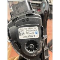 LR037833 / CPLA9F836BA RANGE ROVER L405 GAZ PEDALI | MOTOLAND