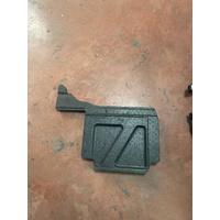 LR037876 / CPLAC2159AC RANGE ROVER L405 SOL ARKA BAGAJ KÖPÜĞÜ