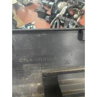 LR038829 / CPLA101D56AA RANGE ROVER L405 ÇAMURLUK | MOTOLAND