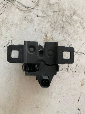LR041431 / 5H22-16700-CB LAND ROVER DİSCOVERY SPORT KAPUT KİLİDİ | MOTOLAND