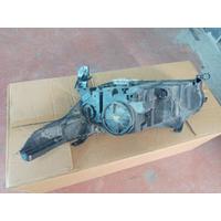 LR044258 / DK6213W029EJ LR RANGE ROVER SPORT L494 SAĞ FAR