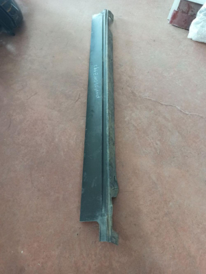 LR048269 / CPLA101D57AA RANGE ROWER SPORT L494 YAN EŞİK KAPLAMA