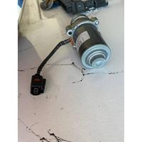 LR051321 / 02004763 GX63 ZF 8HP70 ELEKTRİKLİ HARİCİ YAĞ POMPASI