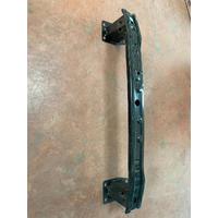 LR059013 / FK7217F021AB LAND ROVER DİSCOVERY SPORT L550 ÖN TAMPON DEMİRİ | MOTOLAND