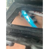 LR061229 / FK7215A298B LR DİSCOVERY L550 SİS FARI ÇERÇEVESİ
