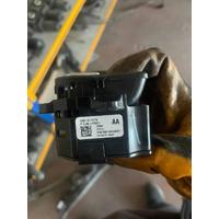 LR071144 / GJ322B623 RANGE ROVER EVOQUE L538 EL FRENİ ANAHTARI