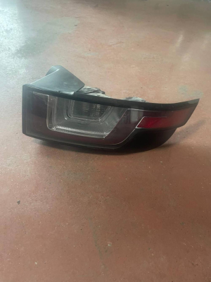 LR072648 RANGE ROVER EVOQUE L538 SAĞ STOP LAMBASI | MOTOLAND