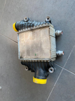 LR082395 / GX736K775AE LAND ROVER JAGUAR 2.0 TURBO DİZEL I4, AJ200 INTERCOOLER   ALL NEW XF 2016 >   F-PACE 2016 >  XE RANGE 2015 >  DİSCOVERY 5 2017 >  RANGE ROVER SPORT L494  RANGE ROVER VELAR L560  | MOTOLAND