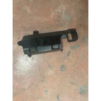 LR086930 / CK5214A260 LR DİSCOVERY 5 L462 GÖVDE PARÇASI