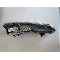 LR111099 / HK8315200BE RANGE ROVER VELAR SAĞ SİS FARI | MOTOLAND