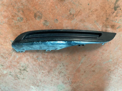 LR136386 LAND ROVER VELAR L560 ÖN TAMPON SAĞ SİS ÇERÇEVESİ | MOTOLAND