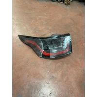 LR136857 / JK6213405AH LR RANGE ROVER L494 STOP LAMBASI