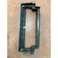 LR142980 / M8A28A303 LAND ROVER RANGE ROVER VELAR L560 RADYATÖR BAKALİTİ | MOTOLAND