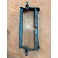 LR142980 / M8A28A303 LAND ROVER RANGE ROVER VELAR L560 RADYATÖR BAKALİTİ | MOTOLAND