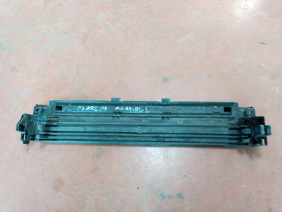 LR152201 / M8E28226AD RANGE ROVER L460 RADYATÖR BRAKETİ
