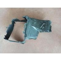 LR152629 / M8E28C465A RANGE ROVER L460 HAVA KANALI PARÇASI 4B17