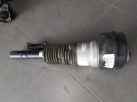 LR153045 / M8E23C285AE LAND ROVER NEW RANGE ROVER VOGUE L460 SAĞ ÖN HAVALI AMORTİSÖR | MOTOLAND